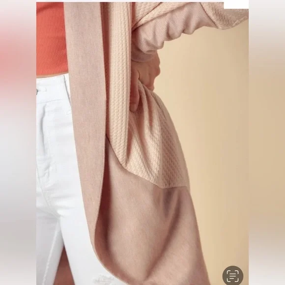 Doe & Rae Vacay Cardigan - Picture 3 of 9